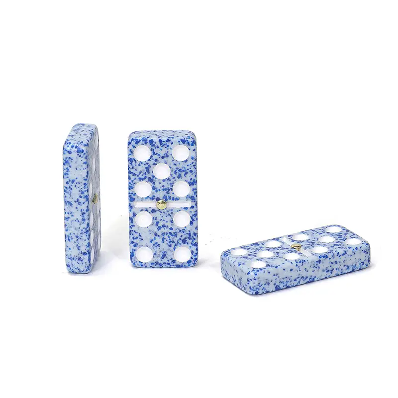 ​Double 6 Marble Domino: لعبة لوحية كلاسيكية تجمع بين الملمس الحرفي والمرح الاستراتيجي